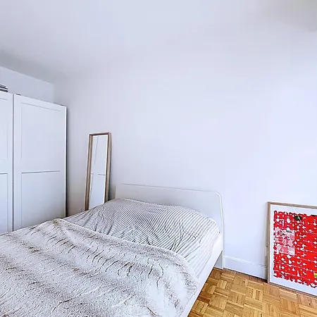 Lovely Quiet Flat Near Bnf & Seine شقة باريس